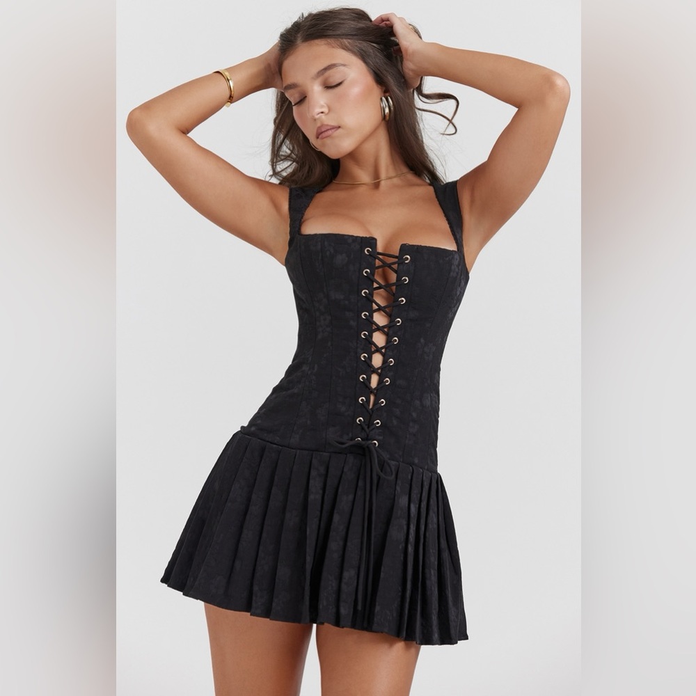 House of CB Talia Dress Black Small